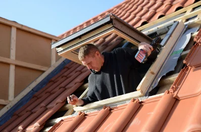 Pose de fenêtres de toit Velux à Bazinghen